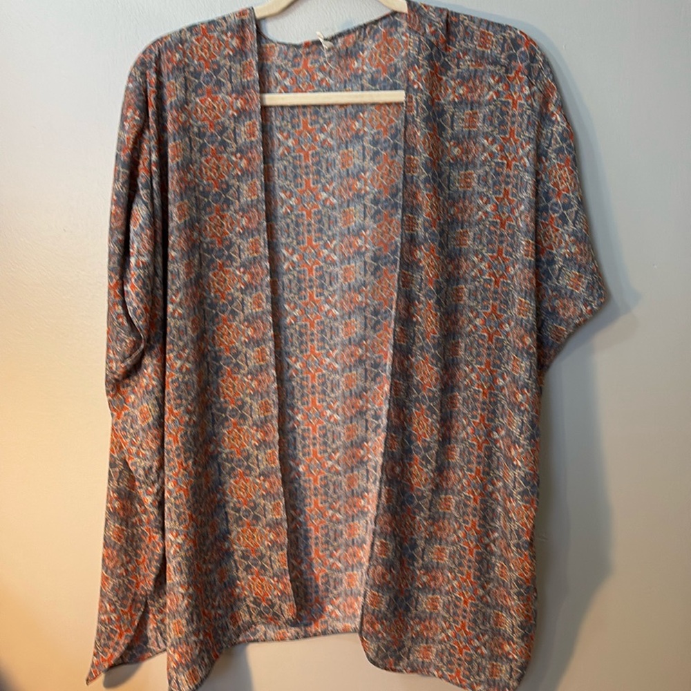 Soprano extra small cover-up, just below waist
